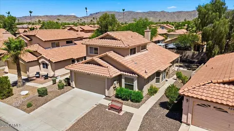 3014 E Muirwood Dr, Phoenix, AZ 85048