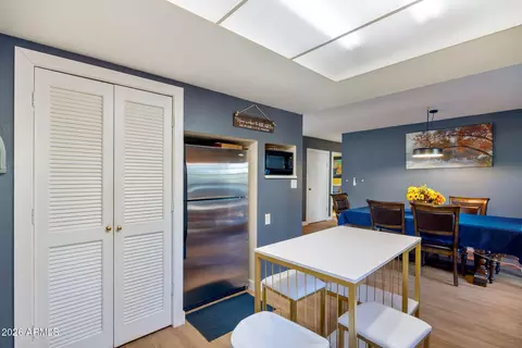 Dining - 3307 Pine Cone Dr, Overgaard, AZ 85933 photo 2 of 2