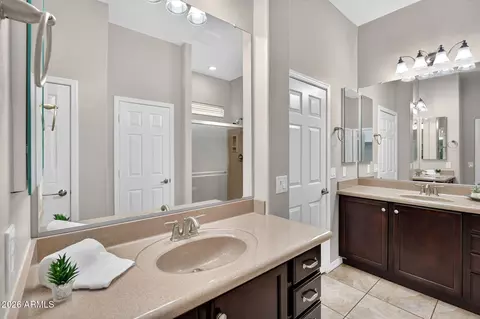 Bath - 3463 E Ivanhoe St, Gilbert, AZ 85295 photo 2 of 4
