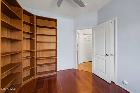 Bedroom - 1225 E Grenadine Rd, Phoenix, AZ 85040 photo 6 of 6