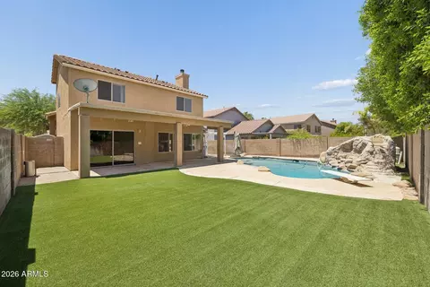 1394 E Betsy Ln, Gilbert, AZ 85296