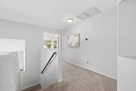 Entry Way - 1394 E Betsy Ln, Gilbert, AZ 85296 photo 3 of 4