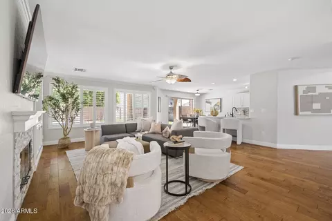 1394 E Betsy Ln, Gilbert, AZ 85296