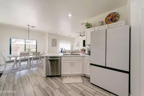Kitchen - 10809 E Boston St, Apache Junction, AZ 85120 photo 4 of 4