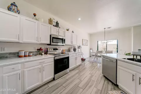 Kitchen - 10809 E Boston St, Apache Junction, AZ 85120 photo 3 of 4