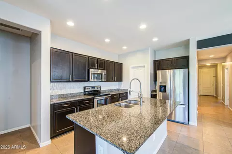 Kitchen - 8617 E Lobo Ave, Mesa, AZ 85209 photo 4 of 6