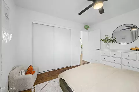 Bedroom - 295 E Stacey Ln, Tempe, AZ 85284 photo 8 of 10