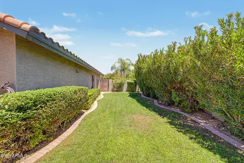 Exterior - 295 E Stacey Ln, Tempe, AZ 85284 photo 9 of 14