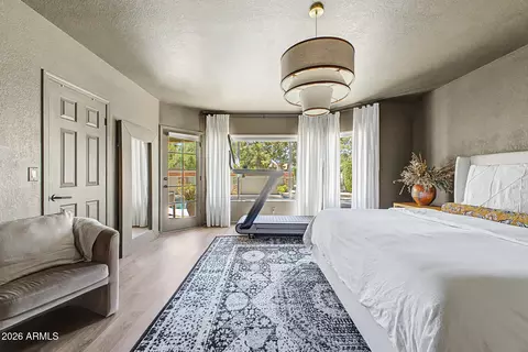 Bedroom - 295 E Stacey Ln, Tempe, AZ 85284 photo 2 of 10
