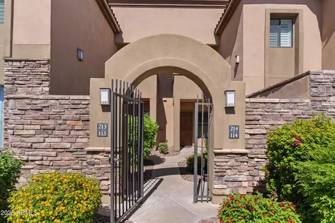 7027 N Scottsdale Rd #214, Paradise Valley, AZ 85253