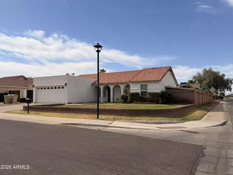 6413 W Onyx Ave, Glendale, AZ 85302
