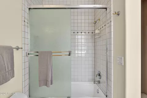 Bath - 8540 E Mcdowell Rd #116, Mesa, AZ 85207 photo 8 of 8
