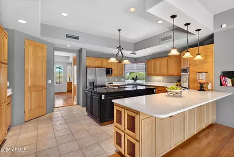 Kitchen - 8540 E Mcdowell Rd #116, Mesa, AZ 85207 photo 2 of 5