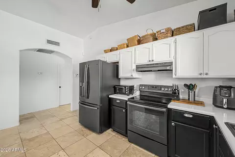 Kitchen - 4863 E 18th Ave, Apache Junction, AZ 85119 photo 3 of 4