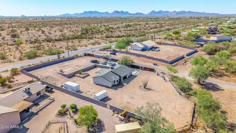 View/Area - 4863 E 18th Ave, Apache Junction, AZ 85119 photo 5 of 12