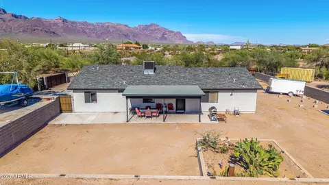 View/Area - 4863 E 18th Ave, Apache Junction, AZ 85119 photo 11 of 12