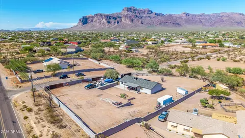 View/Area - 4863 E 18th Ave, Apache Junction, AZ 85119 photo 6 of 12