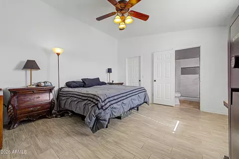 Bedroom - 4863 E 18th Ave, Apache Junction, AZ 85119 photo 1 of 5