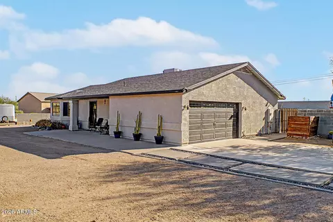 Exterior - 4863 E 18th Ave, Apache Junction, AZ 85119 photo 6 of 22