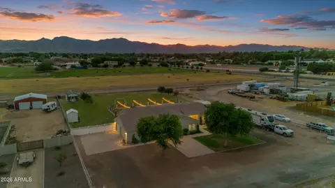 6816 N 171st Dr, Waddell, AZ 85355