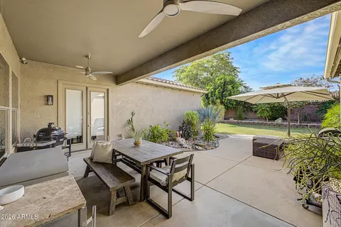 Exterior - 2408 W Bajada Rd, Phoenix, AZ 85085 photo 4 of 10