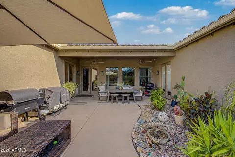 Exterior - 2408 W Bajada Rd, Phoenix, AZ 85085 photo 6 of 10