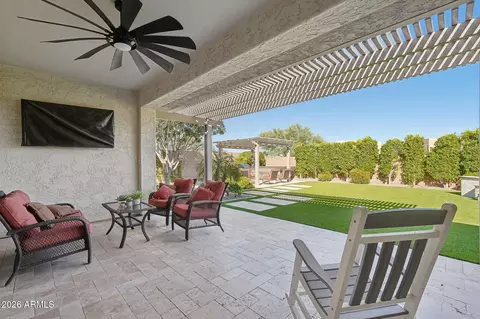 Exterior - 3227 E Donald Dr, Phoenix, AZ 85050 photo 3 of 5
