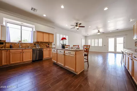 1494 E Tulsa St, Gilbert, AZ 85295 photo 6