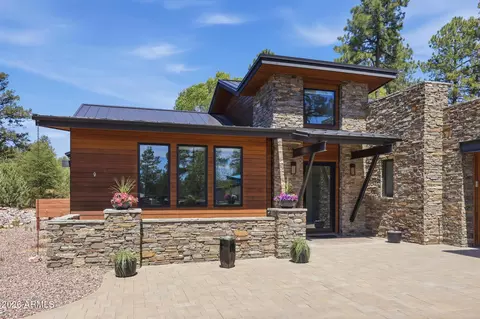 Exterior - 3000 E Game Trl, Payson, AZ 85541 photo 3 of 10