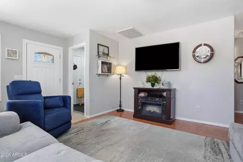 Living - 2101 S Meridian Rd #362, Apache Junction, AZ 85120 photo 3 of 4