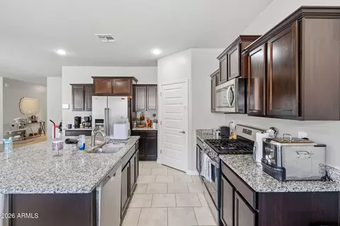 Kitchen - 483 W Weldon St, Vail, AZ 85641 photo 2 of 3