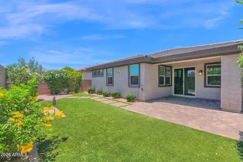 Exterior - 10631 E Wavelength Ave, Mesa, AZ 85212 photo 6 of 8