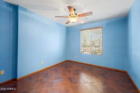 Bedroom - 2818 E Paradise Dr, Phoenix, AZ 85028 photo 3 of 4