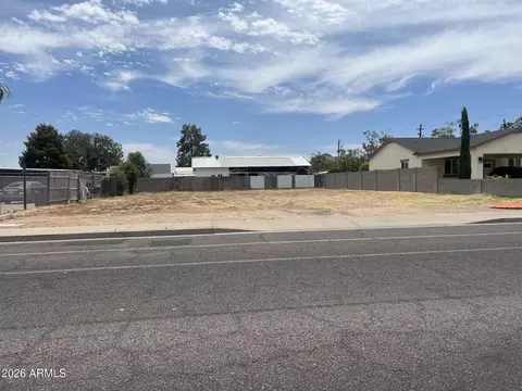 2909 E Paradise Ln #-, Phoenix, AZ 85032