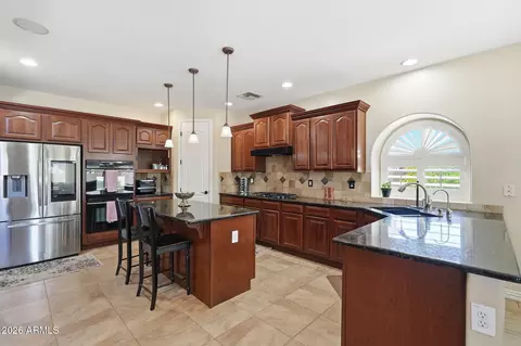 Kitchen - 11441 E Solina Ave, Mesa, AZ 85212 photo 2 of 7