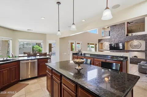 Kitchen - 11441 E Solina Ave, Mesa, AZ 85212 photo 7 of 7