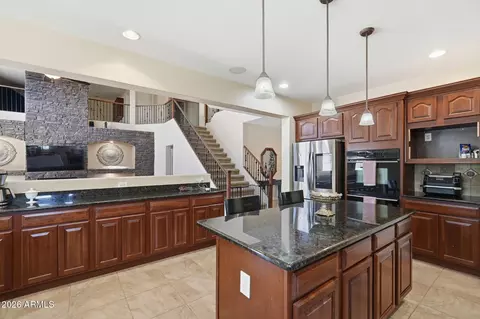 Kitchen - 11441 E Solina Ave, Mesa, AZ 85212 photo 5 of 7