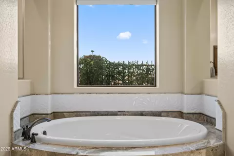 Bath - 8856 E Rosedale Cir, Mesa, AZ 85207 photo 3 of 8