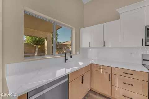 Kitchen - 10066 E Plata Ave, Mesa, AZ 85212 photo 6 of 6