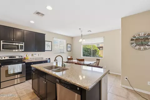 Kitchen - 11325 E Sandoval Ave, Mesa, AZ 85212 photo 2 of 5