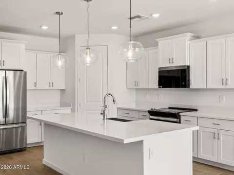 24462 W Siesta Dr, Buckeye, AZ 85326