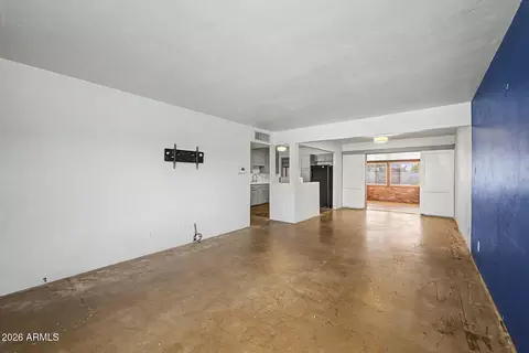Living - 2028 E Granada Rd, Phoenix, AZ 85006 photo 1 of 2