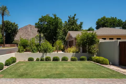 4029 N 57th Pl, Phoenix, AZ 85018 photo 2