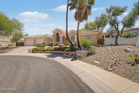 Exterior - 1621 E Monte Cristo Ave, Phoenix, AZ 85022 photo 2 of 7