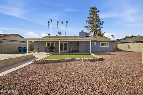 Exterior - 2329 E Concorda Dr, Tempe, AZ 85282 photo 6 of 8