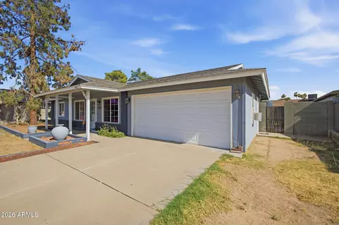 Exterior - 2329 E Concorda Dr, Tempe, AZ 85282 photo 3 of 8