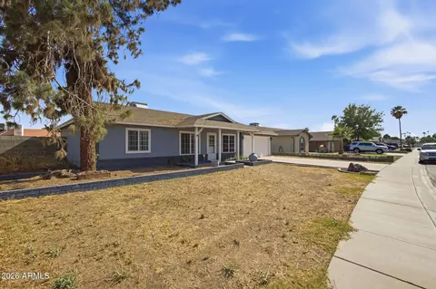 Exterior - 2329 E Concorda Dr, Tempe, AZ 85282 photo 2 of 8
