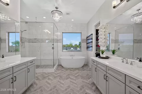 Bath - 10322 E Thatcher Ave, Mesa, AZ 85212 photo 2 of 6