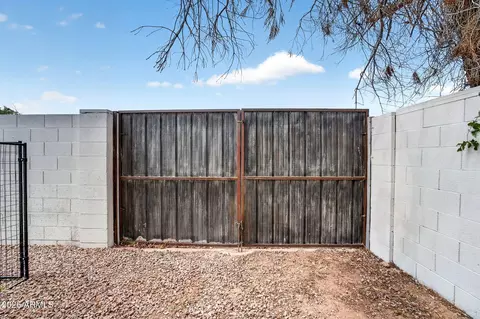 Exterior - 122 E Garfield St, Tempe, AZ 85288 photo 2 of 12