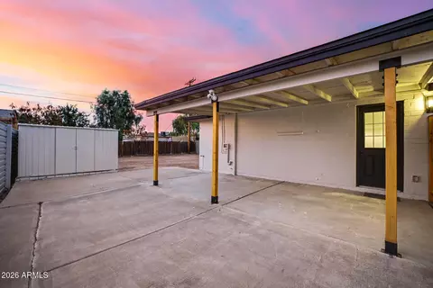 Exterior - 6414 W Mitchell Dr, Phoenix, AZ 85033 photo 3 of 7